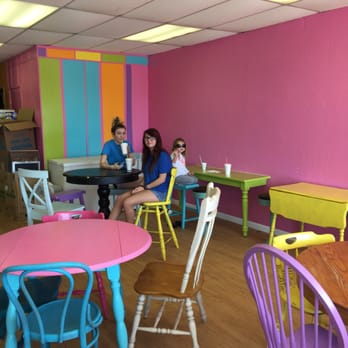 Trailer Trash Treatz - Food Trucks Near Me - Choctaw, Oklahoma