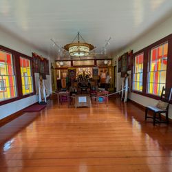 Wood Valley Temple & Retreat Center - Photos are allowed. This is the main temple altar area. The place is impeccable.