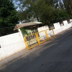 Escuela Primaria Benito Júares - Fachada de la primaria.
