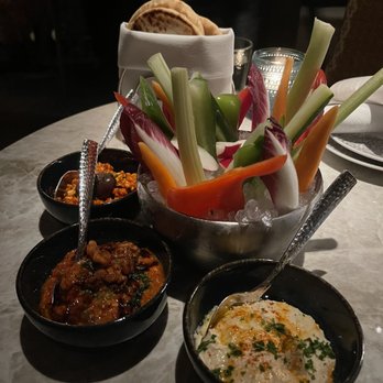 Del Mar Naples - Dips and chilled vegetables - Seafood Near Me - Naples, Florida