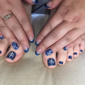 Nail Chic Spa - Christmas nails! Nails by Heather. Feet by Mary! - Nail Salons Near Me - El Cajon, California