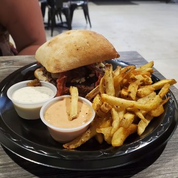 uniQue bite eatery - BBB aka blue bacon burger - New American Near Me - Indio, California