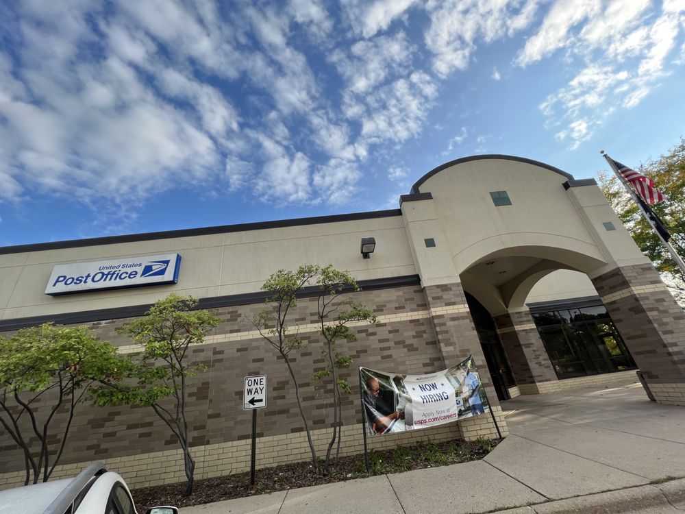 US POST OFFICE Updated July 2024 26 Reviews 7701 Golden Valley Rd, Minneapolis, Minnesota