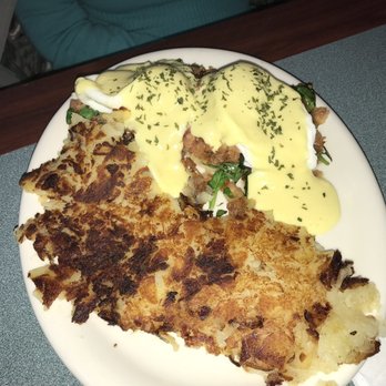 The Cracked Egg of Grosse Pointe - Breakfast & Brunch Near Me - Grosse Pointe, Michigan The Cracked Egg of Grosse Pointe - Breakfast & Brunch Near Me - Grosse Pointe, Michigan