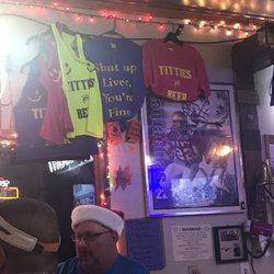 Lazy Dog Sports Bar - Dive bar x100
