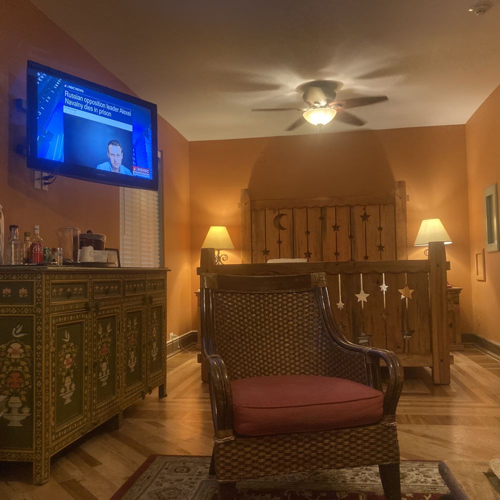 La Posada Hotel - Our Diane Keaton Suite - Hotels Near Me - Winslow, Arizona La Posada Hotel - Our Diane Keaton Suite - Hotels Near Me - Winslow, Arizona