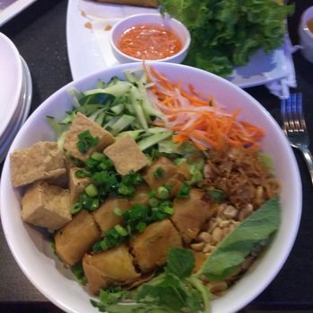 Simply Pho - Vietnamese Near Me - Lake Forest, California