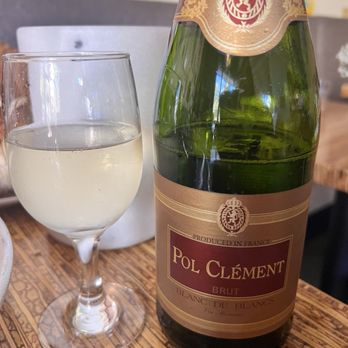 The Salty Pearl - $56 bottle of overpriced Blanc de Blanc ($9 retail) - Seafood Near Me - Oakland, California