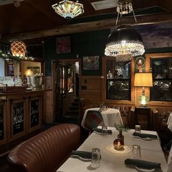 Cafe Aroma - Inside