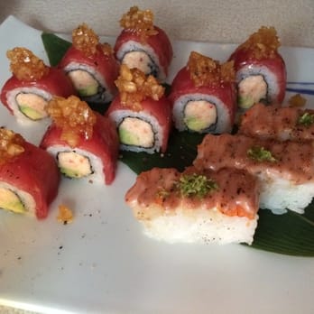 Minami - Red wave roll (life changing) and shrimp (ebi) aburi nigiri (half order, excellent) - Japanese Near Me - Vancouver, British Columbia Minami - Red wave roll (life changing) and shrimp (ebi) aburi nigiri (half order, excellent) - Japanese Near Me - Vancouver, British Columbia