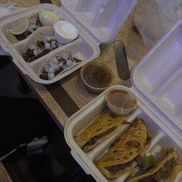 (3) Birria Taco (Birria de Res)(3) Steak Taco (Carne Asada)