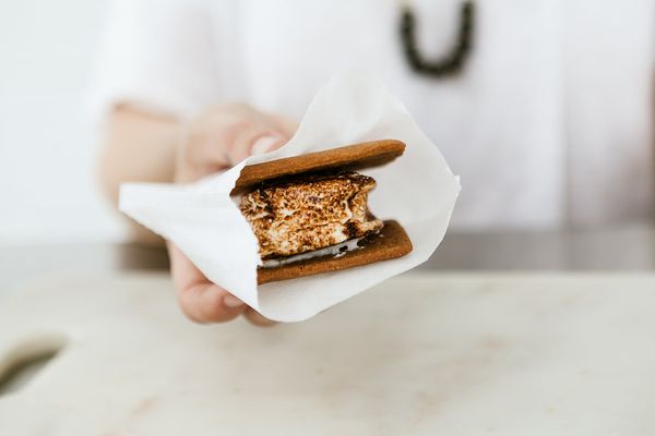 1927 S'mores Company by null