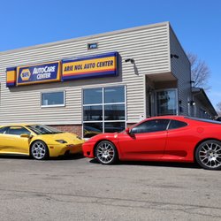 Arie Nol Auto Center - Lamborghini and Ferrari.