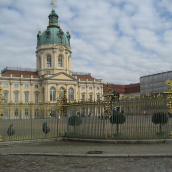 Schloss Charlottenburg - Castles Near Me - Berlin, BE Schloss Charlottenburg - Castles Near Me - Berlin, BE