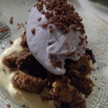 Arume - Cookie with mascarpone cream, violet ice cream and pop rocks - Mediterranean Near Me - Barcelona, B