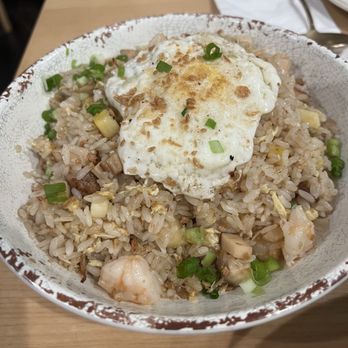 Jun Bistro - 叻沙菠萝菌菇虾炒饭Laksa Shrimp Fried Rice - Chinese Near Me - Milpitas, California Jun Bistro - 叻沙菠萝菌菇虾炒饭Laksa Shrimp Fried Rice - Chinese Near Me - Milpitas, California