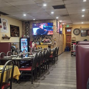 Thai Flavor - Inside restaurant - Thai Near Me - Aurora, Colorado