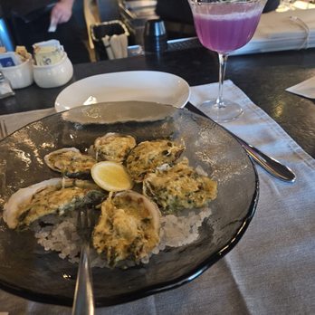 R & C Kitchen - Social hour - Wine Bars Near Me - Atlanta, Georgia R & C Kitchen - Social hour - Wine Bars Near Me - Atlanta, Georgia
