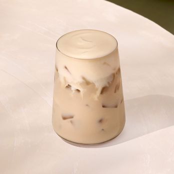 Starbucks - Iced Mango Cream Chai - Coffee & Tea Near Me - Madison, Wisconsin