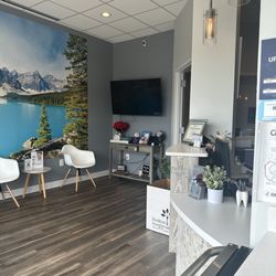 Dental 32 Fresh Smiles - Front desk