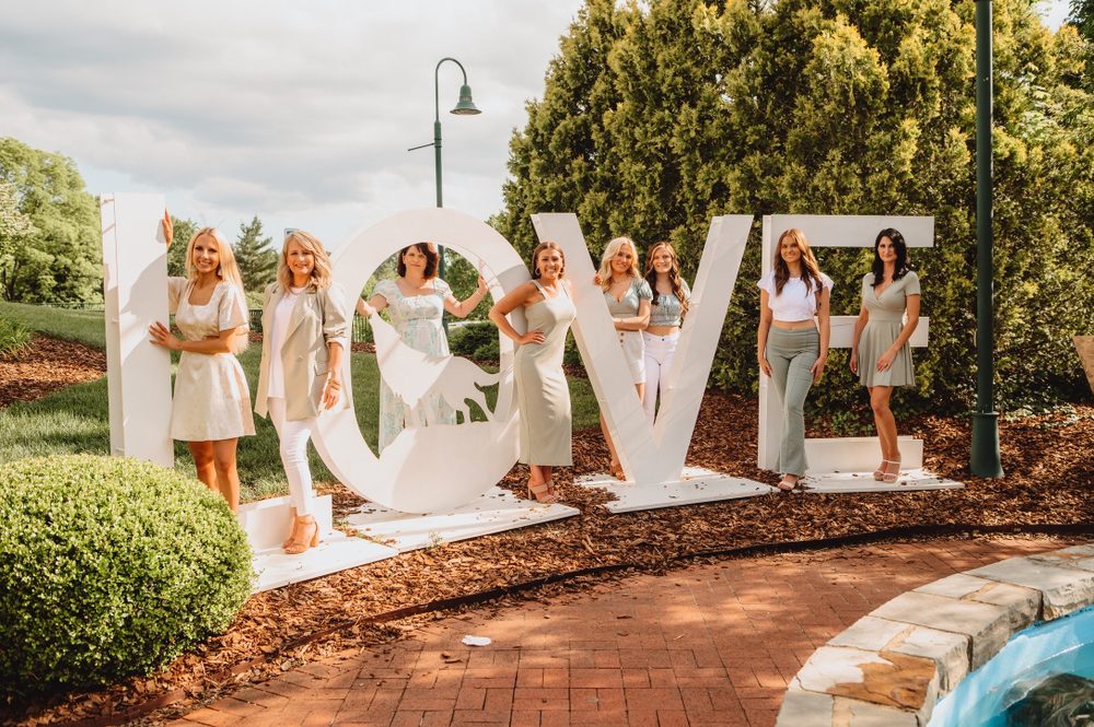 CUTTIN’ UP HAIR SALON & SPA 26 Photos 500 E Main St, Abingdon