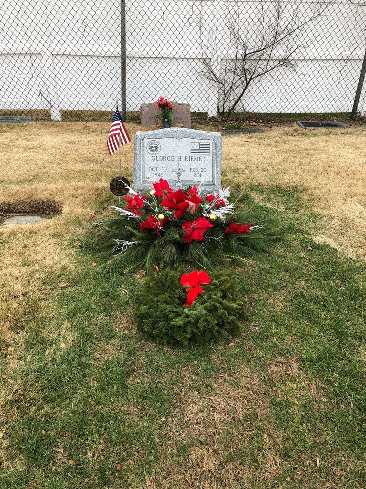 BLOOMINGDALE’S FLORIST & GIFTS 10 Photos & 10 Reviews 58 Main