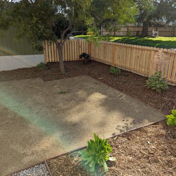 All American Landscape - Front yard with beautiful wood fence, wood chips+plants and golden DG. - Landscaping Near Me - Los Angeles, California