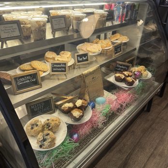 Mud and Char - Bakery Items - Coffee & Tea Near Me - Downers Grove, Illinois Mud and Char - Bakery Items - Coffee & Tea Near Me - Downers Grove, Illinois