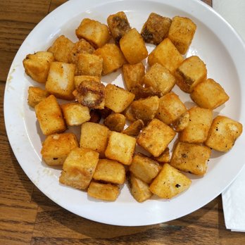 Eggs 'n Things - Waikiki Beach Eggspress - Side of breakfast potatoes - Breakfast & Brunch Near Me - Honolulu, Hawaii