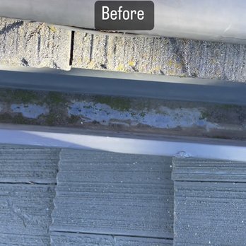 Gutter Cleaning Pros - Before - Gutter Services Near Me