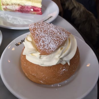 Vete-Katten - Semla & Princess Cake - Bakeries Near Me - Stockholm, Alberta Vete-Katten - Semla & Princess Cake - Bakeries Near Me - Stockholm, Alberta