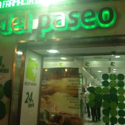 La Farmacia del Paseo - Fachada