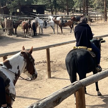 Jackson's Stables - Horseback Riding Near Me - Estes Park, Colorado Jackson's Stables - Horseback Riding Near Me - Estes Park, Colorado