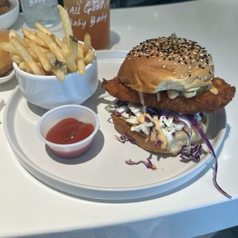 Box St All Day - Hot Chicken Sandwich - Breakfast & Brunch Near Me - San Antonio, Texas Box St All Day - Hot Chicken Sandwich - Breakfast & Brunch Near Me - San Antonio, Texas