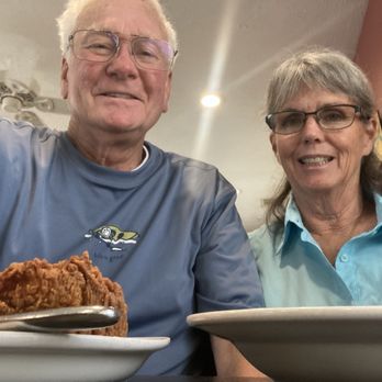 Cooyon's Restaurant - Cajun/Creole Near Me - Mountain Home, Arkansas