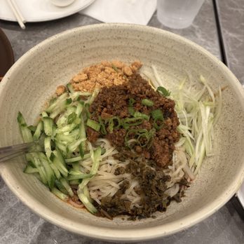 Yum Long - Dan Dan Noodles W/ Minced Pork 5/5 not really a sharing dish - Chinese Near Me - Monterey Park, California Yum Long - Dan Dan Noodles W/ Minced Pork 5/5 not really a sharing dish - Chinese Near Me - Monterey Park, California