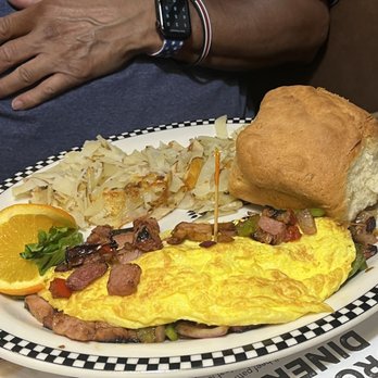 Black Bear Diner San Antonio City Base - Denver Omelette (460 cals.) without cheese - Diners Near Me - San Antonio, Texas