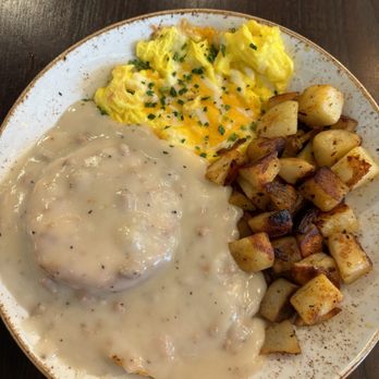 First Watch - Turkey sausage gravy and biscuits, potatoes, eggs - Breakfast & Brunch Near Me - Lynchburg,, Virginia