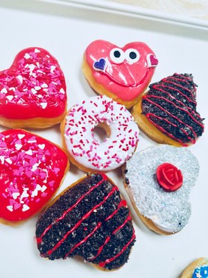 Dale's Donuts by null