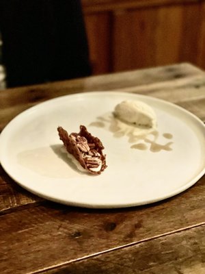 Root Food + Wine by null