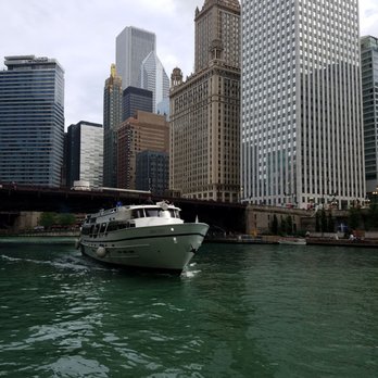 Chicago River - Boating Near Me - Chicago, Illinois
