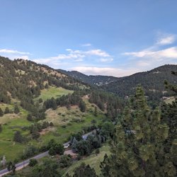 Mt. Sanitas Trail - Instagram: @telephonesmoothie