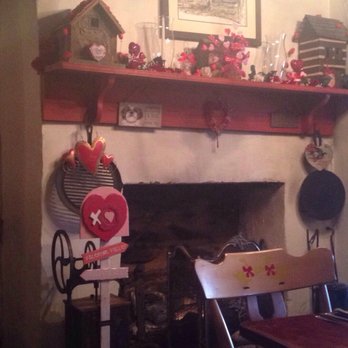 Union Hotel Restaurant - The dining room fireplace dressed for Valentines Day - American Near Me - Port Deposit, Maryland