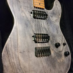 Straight Frets Guitar Service