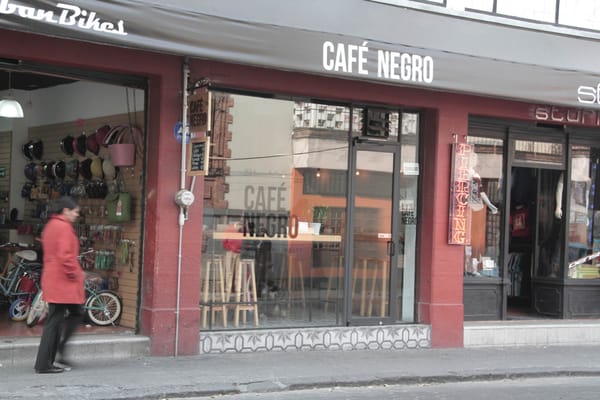 Café Negro by null