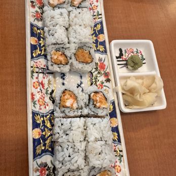Fortune Kitchen USF - S18. Spicy Shrimp Roll - Izakaya Near Me - Tampa, Florida