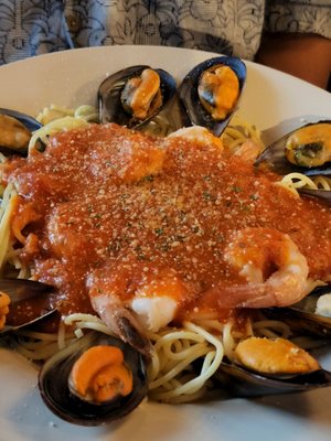 Hook & Reel Cajun Seafood & Bar by null