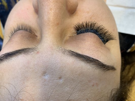 Rozy Eyebrow threading