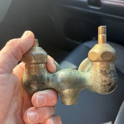 Comet Plumbing Supply - Faucet