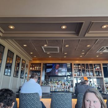 Ruth's Chris Steak House - Steakhouses Near Me - Louisville, Kentucky